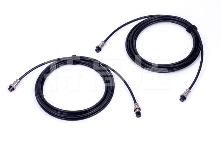 UHV-75kVA/75kV 串聯(lián)諧振方案(圖38) UHV-75kVA/75kV 串聯(lián)諧振方案(圖38)