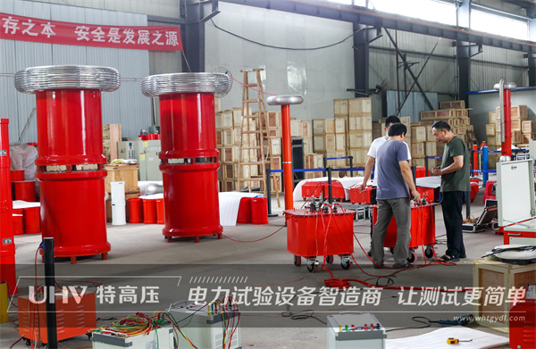 河北老客戶復(fù)購(gòu)特高壓電力電測(cè)設(shè)備(圖1) 河北老客戶復(fù)購(gòu)特高壓電力電測(cè)設(shè)備(圖1)